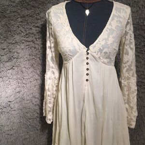 White lace dress